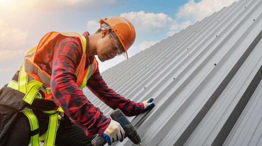 Professional Flat Roofing Installation in Palms, MI